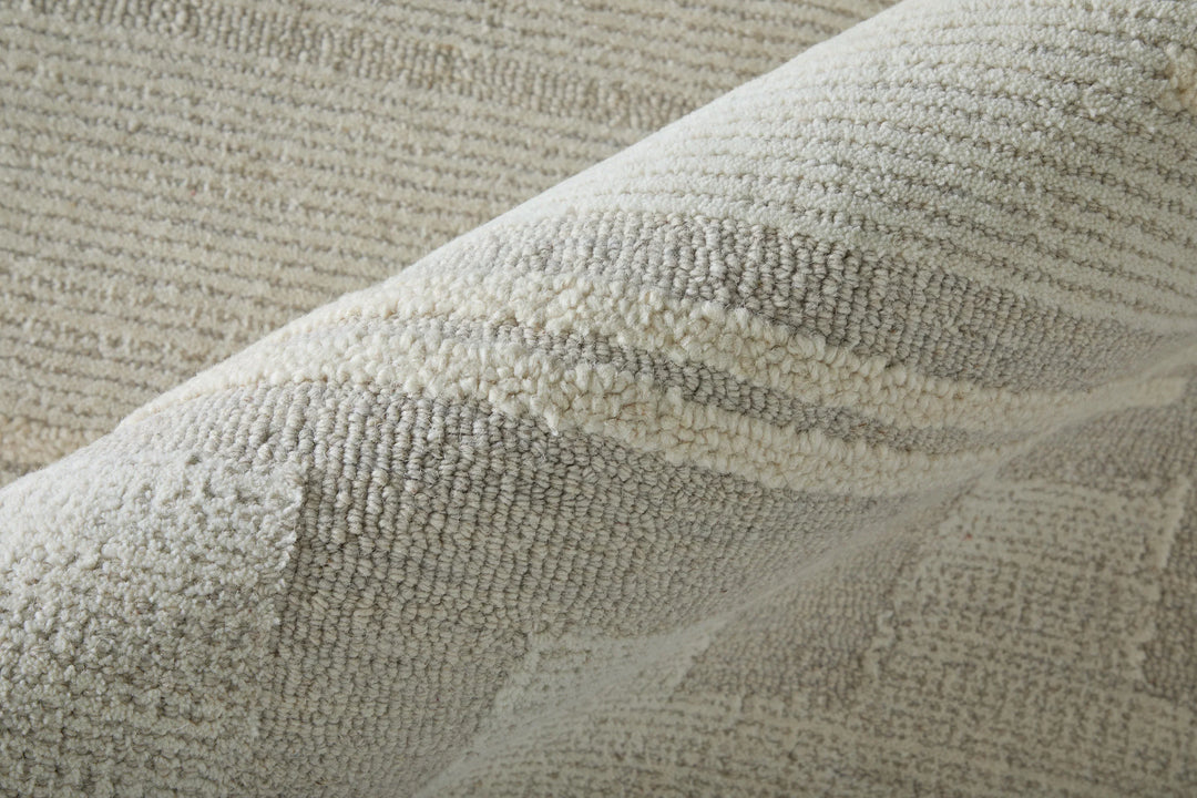 Rectangle/5' x 8'/Gray/Ivory