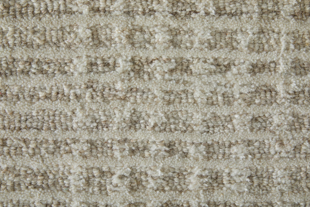 Rectangle/5' x 8'/Beige/Ivory