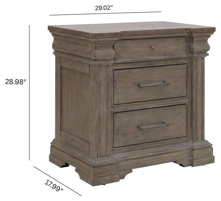 Madison Ridge 3 Drawer Nightstand