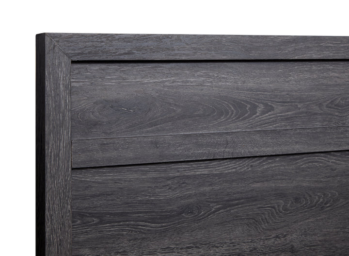 Merrifield Raisin Black Queen Panel Bed - B6308-54
