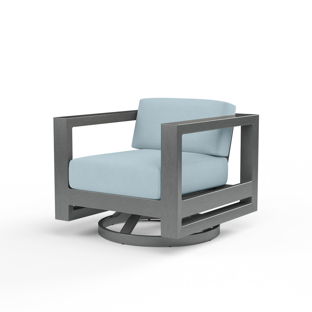 Redondo Swivel Club in Canvas Skyline, No Welt