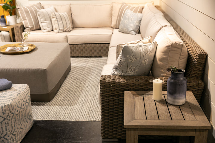 Coronado Sectional in Canvas Skyline w/ Self Welt