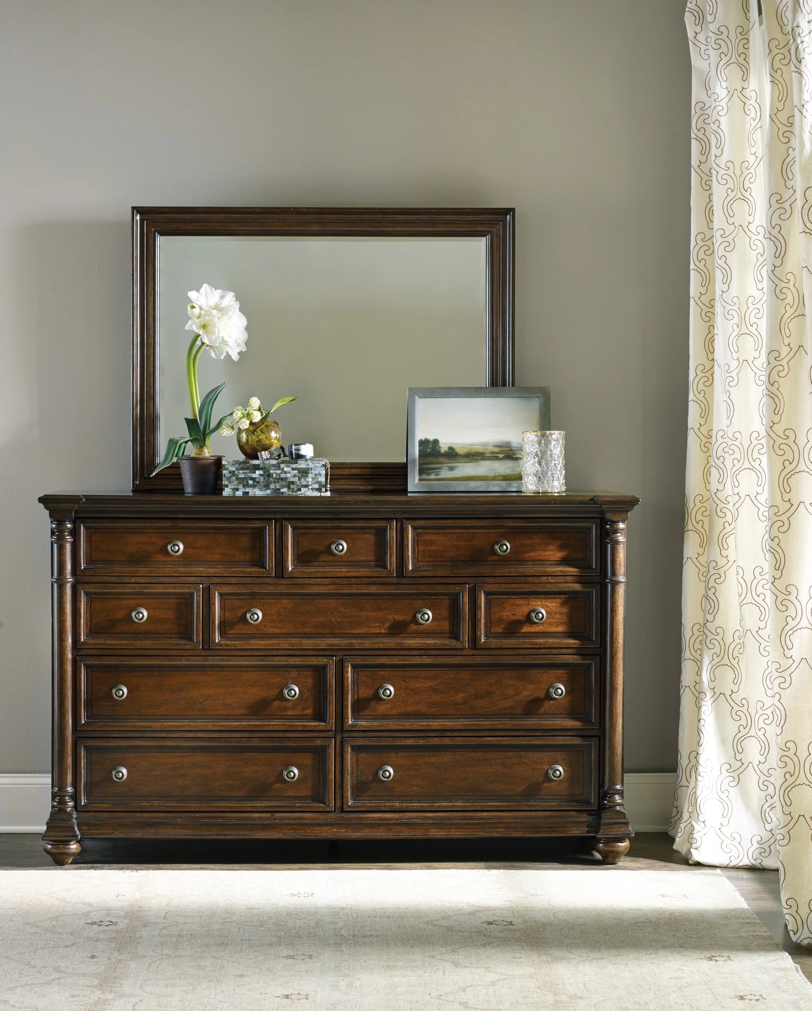 American Home Furniture Hooker Furniture Leesburg Landscape Mirror