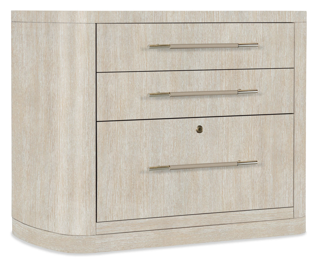 22.00"D x 38.00"W x 30.25"H/Diamond