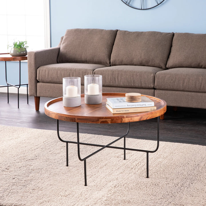 Marisdale Round Coffee Table - AmericanHomeFurniture