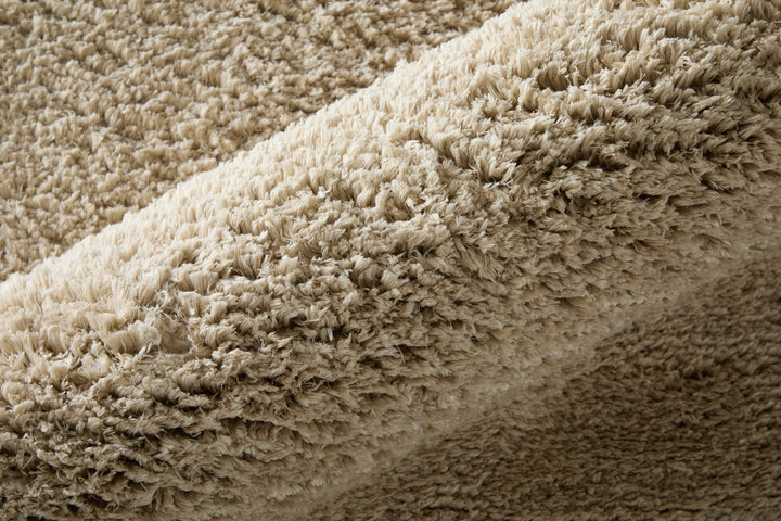 Rectangle/4' x 6'/Beige