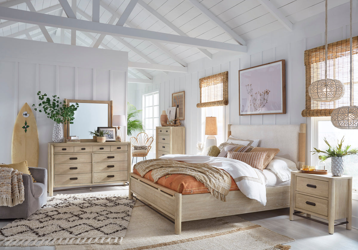 Sunset Cove Sanibel Brown Queen Panel Upholstered Bed - B5783-55