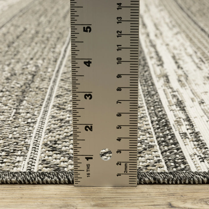 Gillian 1622E - AmericanHomeFurniture