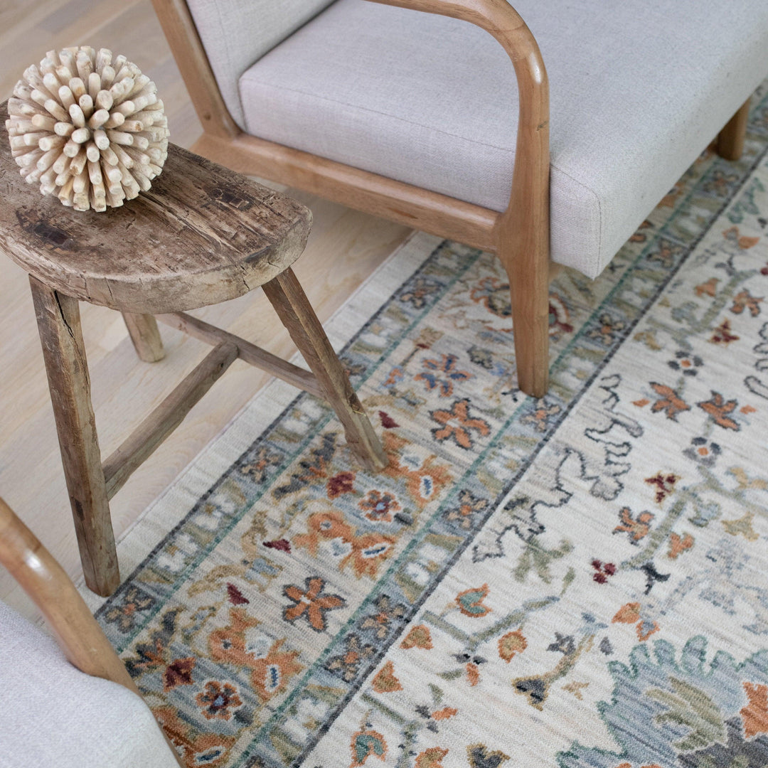 Lucca 2063LY - AmericanHomeFurniture