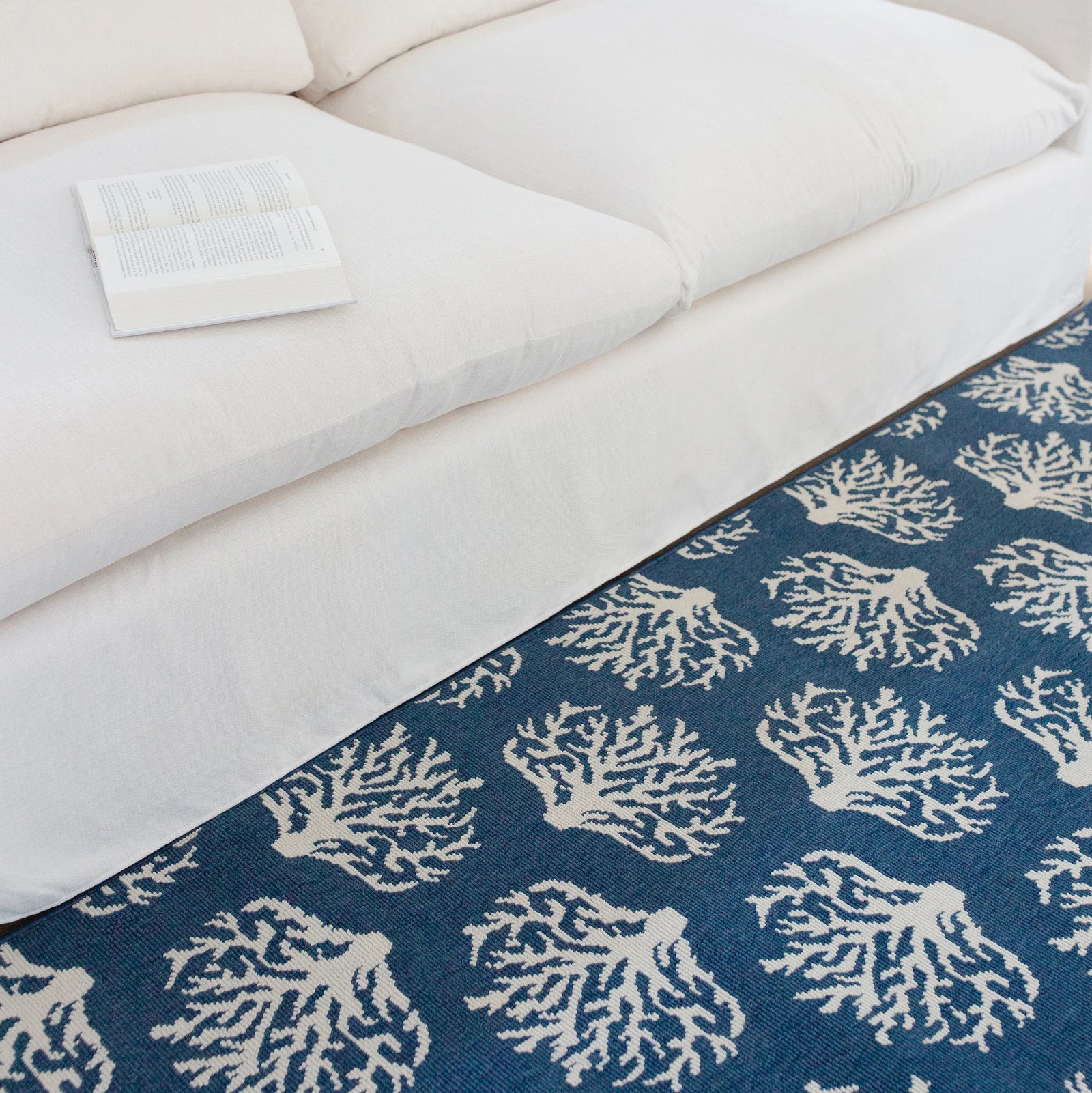 Oriental Weavers Meridian 7420A RUGS