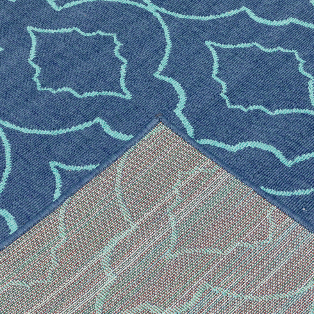 Meridian 7541B - AmericanHomeFurniture