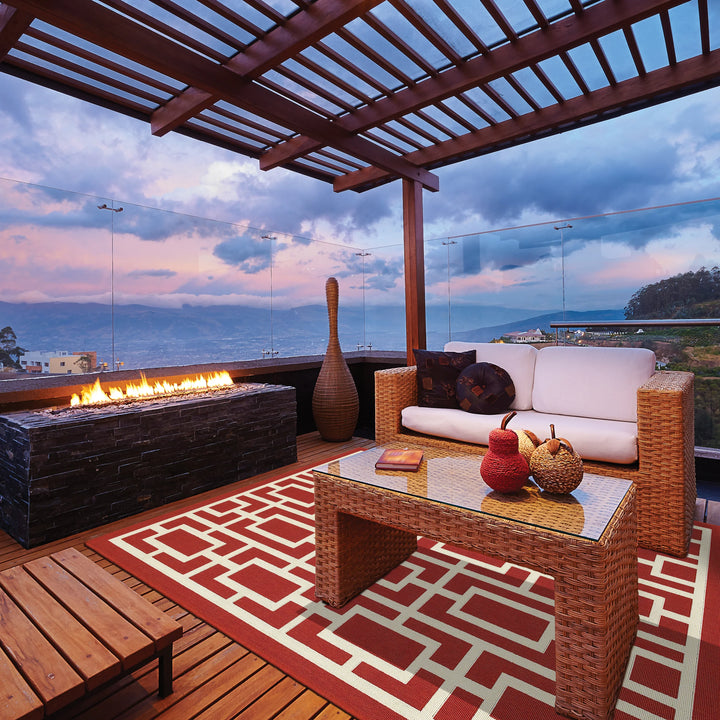 Meridian 9754R - AmericanHomeFurniture