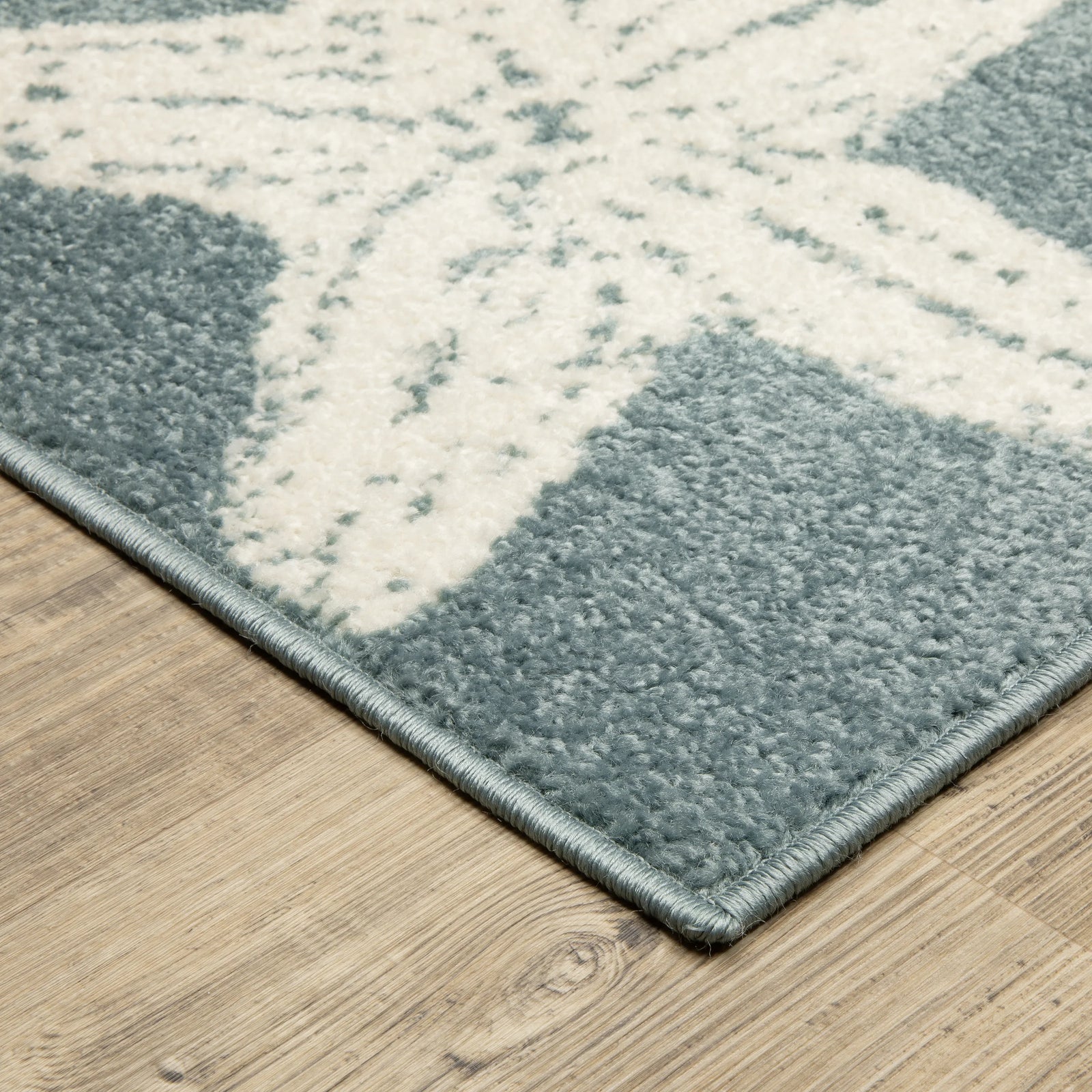 Oriental Weavers Quinn QUI02 RUGS