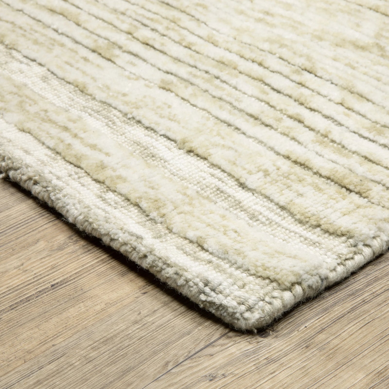 Oriental Weavers Thatcher THA03 RUGS