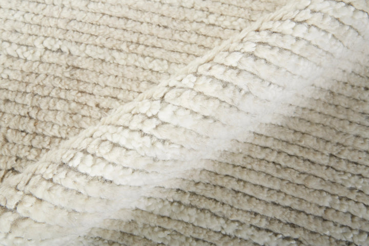 Rectangle/2' x 3'/Ivory