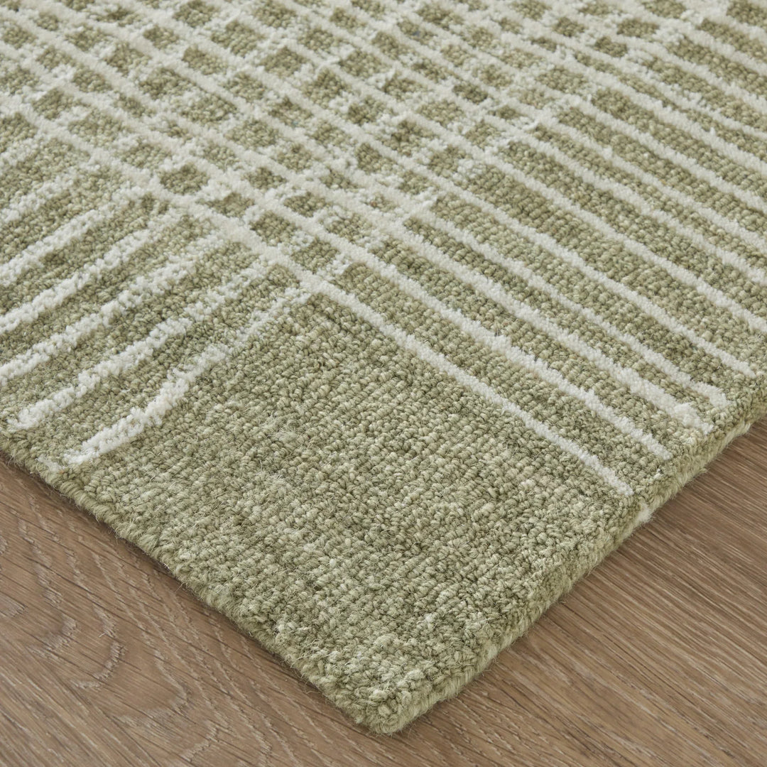 Rectangle/5' x 8'/Green/Ivory