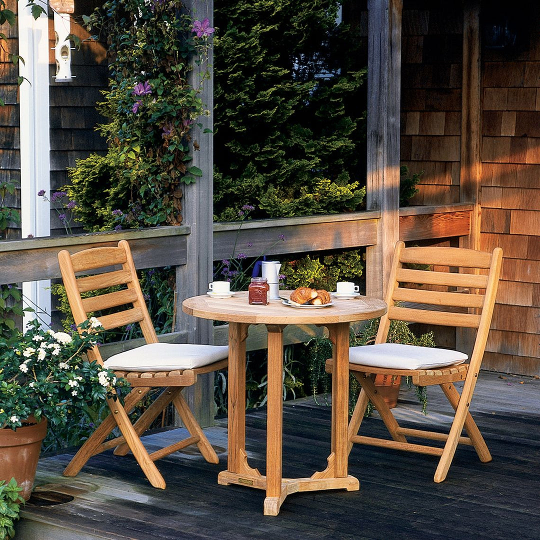 Essex 30" Round Bistro Table