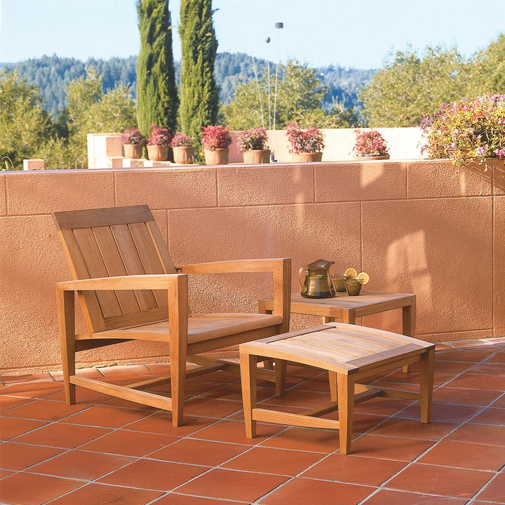 Amalfi Club Ottoman