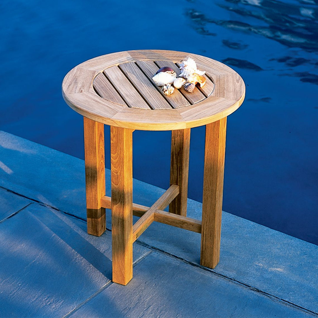 Essex 20" Round Side Table