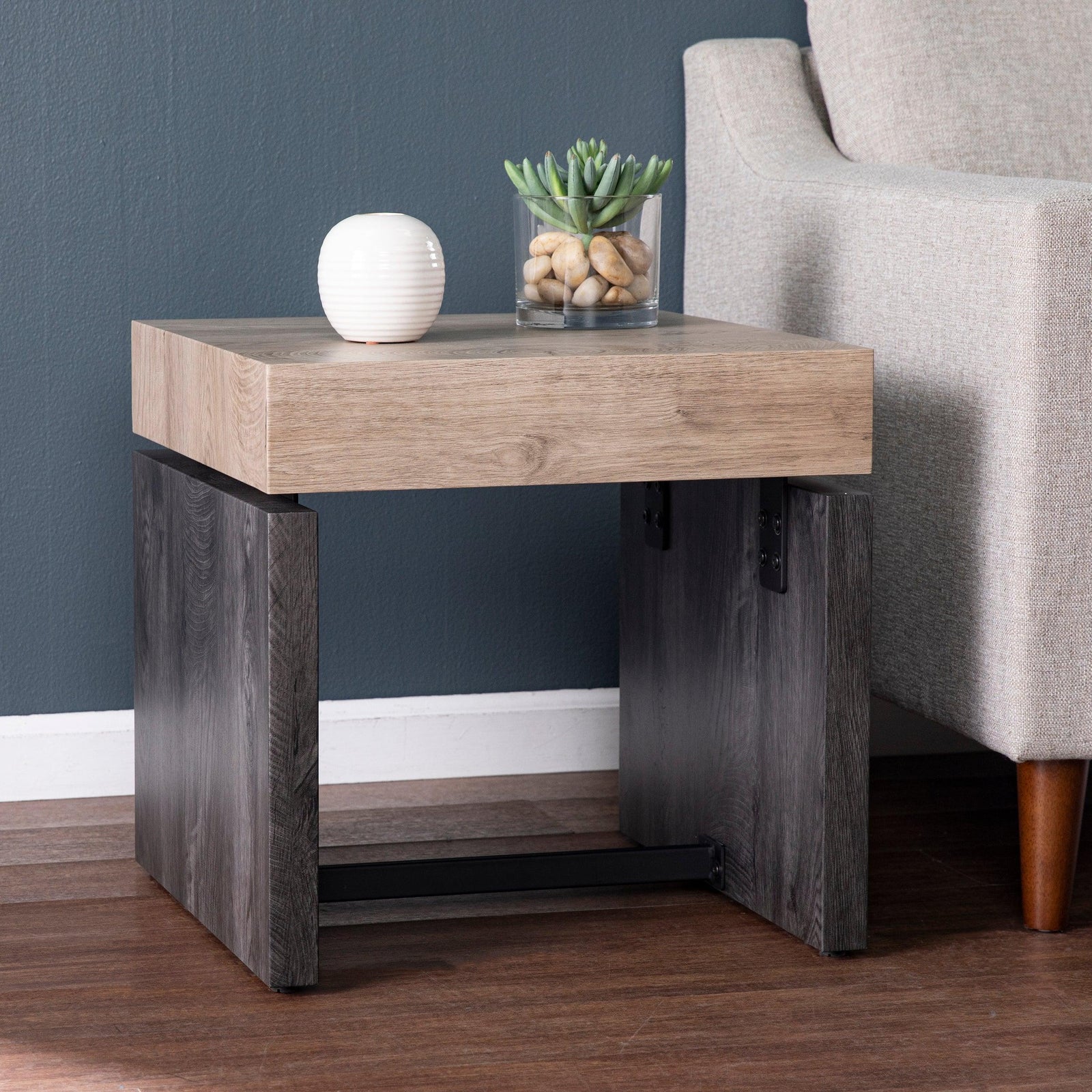 SEI Furniture Hapsford End Table ACCENT TABLES