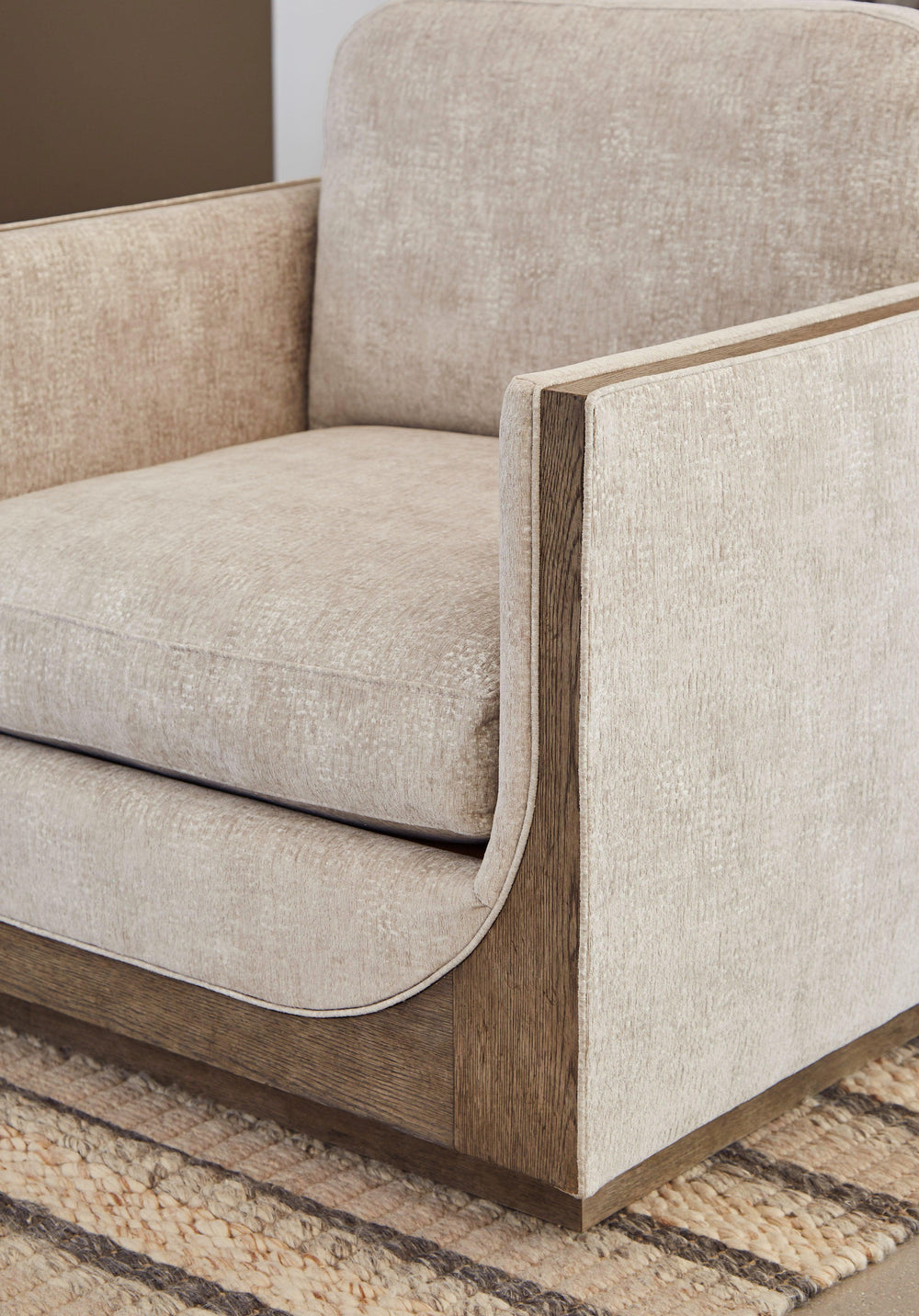 Bastion Lounge Chair, H-Silver - AmericanHomeFurniture