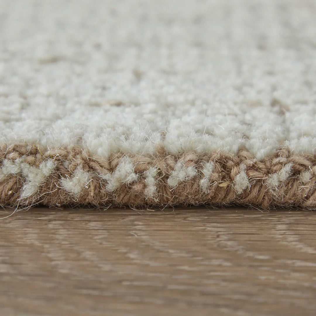 Rectangle/5' x 8'/Brown/Ivory