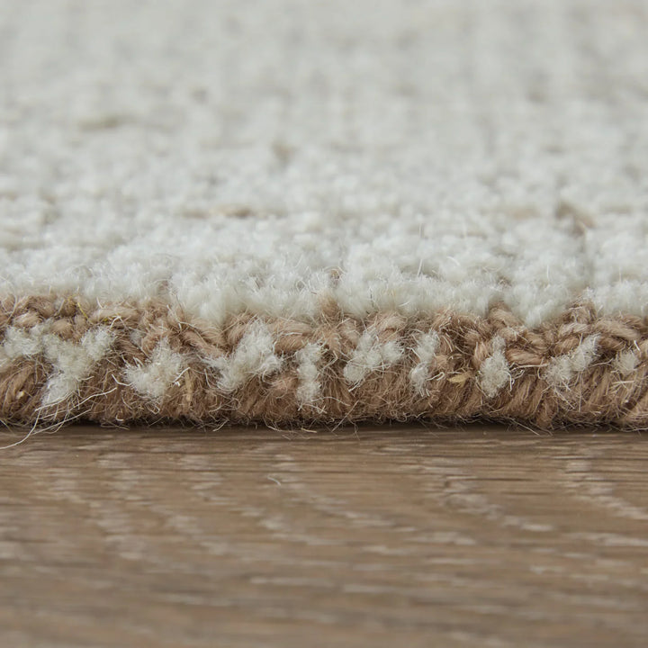 Rectangle/5' x 8'/Brown/Ivory