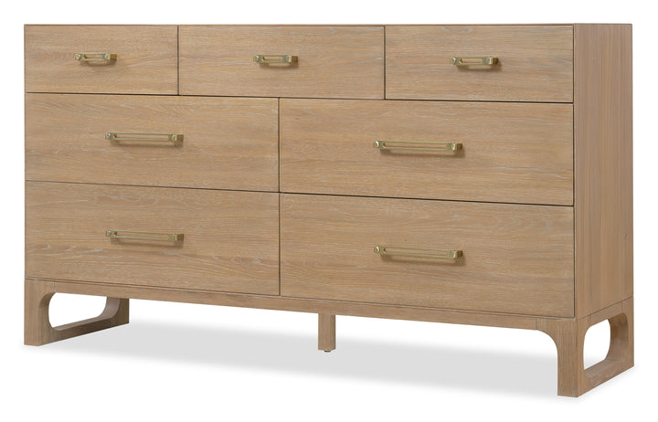 American Home Furniture Hooker Furniture Banyon Bay Seven Drawer Dresser