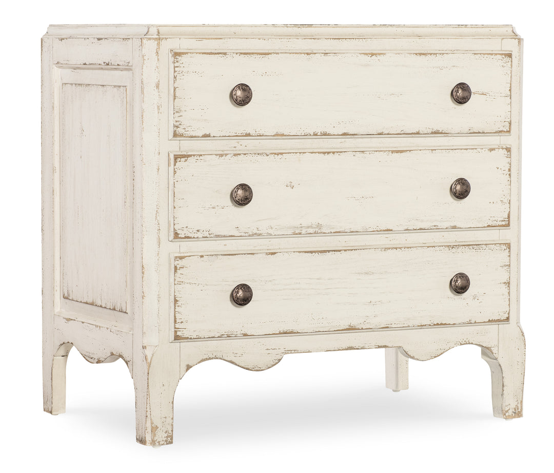 American Home Furniture | Hooker Furniture - Americana Three-Drawer Nightstand 1 - Daisy