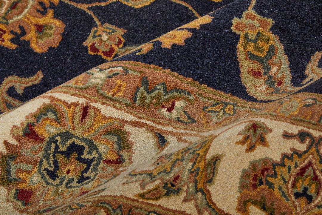 Rectangle/5' x 8'/Navy/Beige