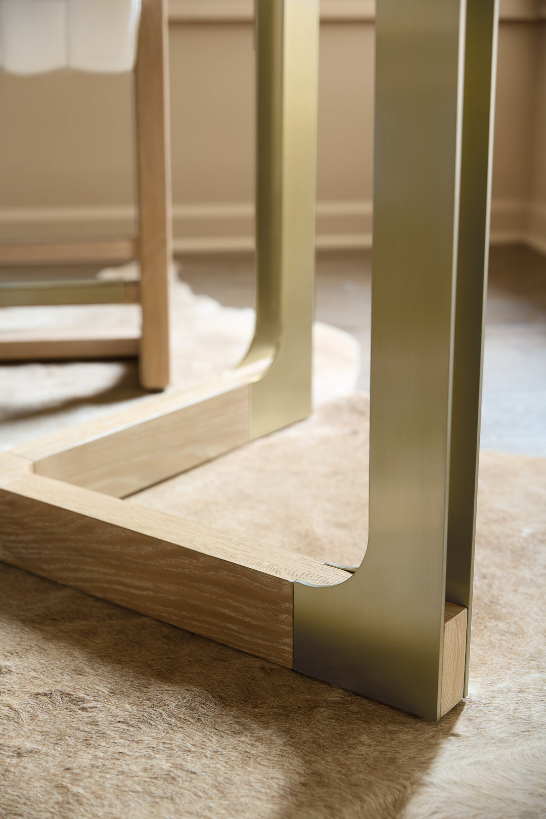 American Home Furniture Hooker Furniture Banyon Bay Gathering Table