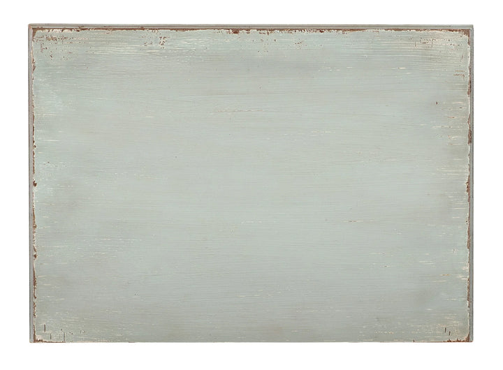 20.00"D x 28.00"W x 30.25"H/Haint Blue