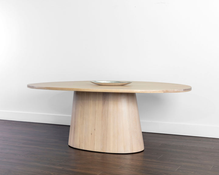 Oval - Light Oak - 84"
