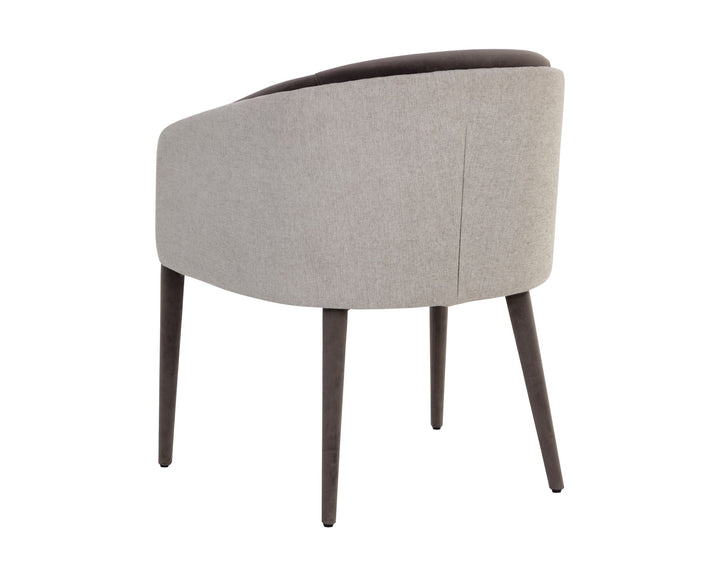 Ernst Sandstone / Meg Ash