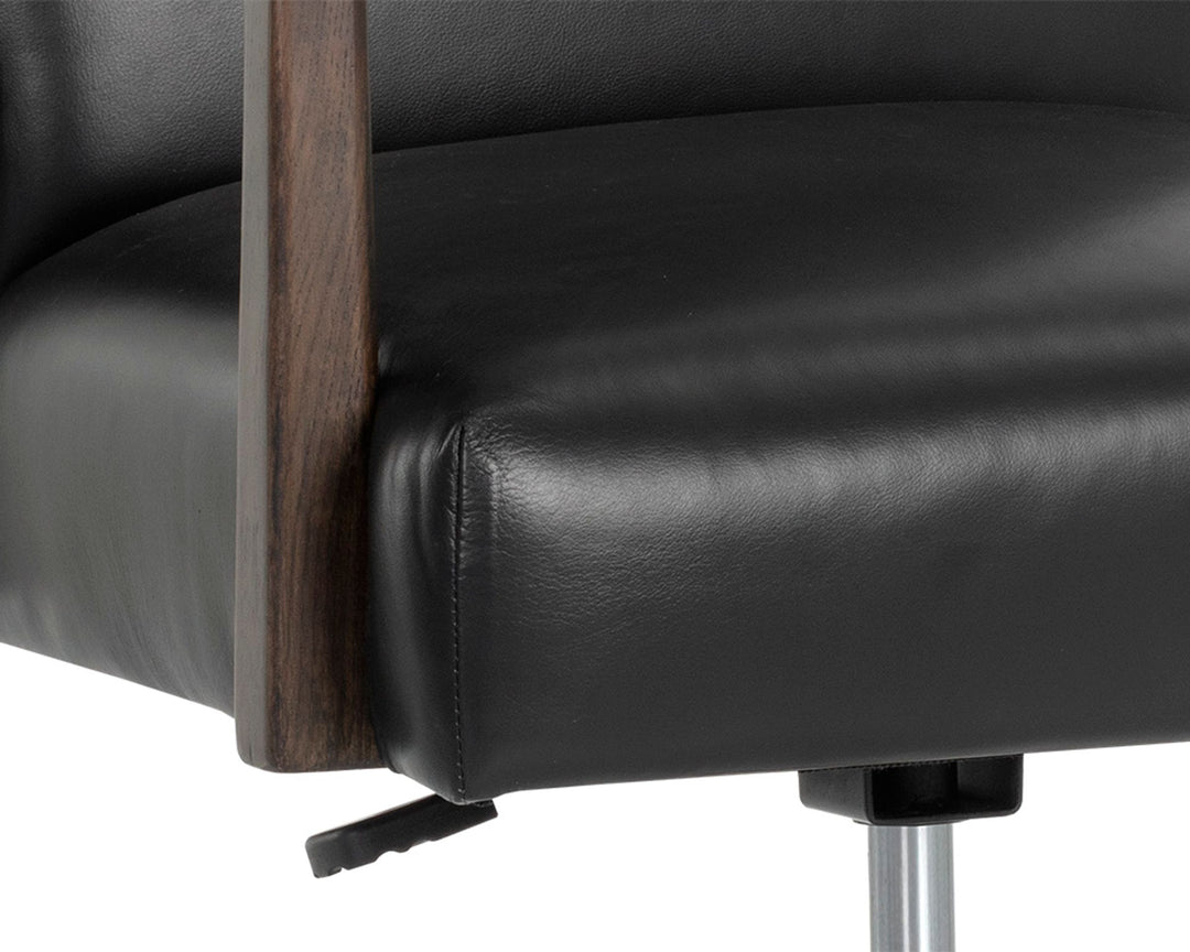 Brown - Cortina Black Leather