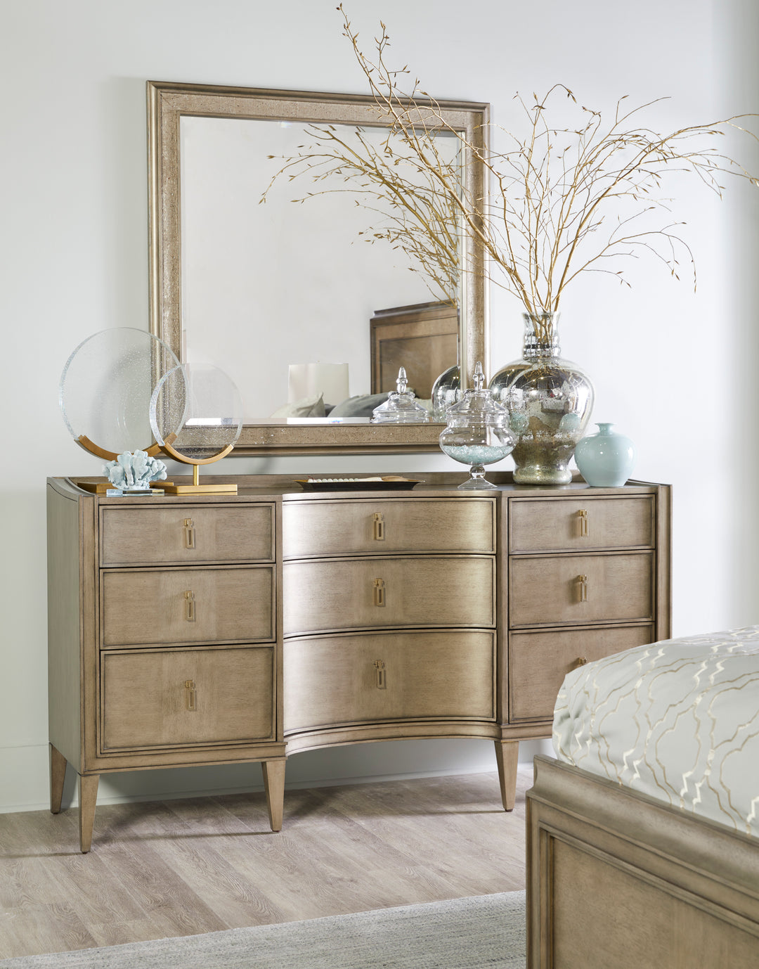 Cove Dresser