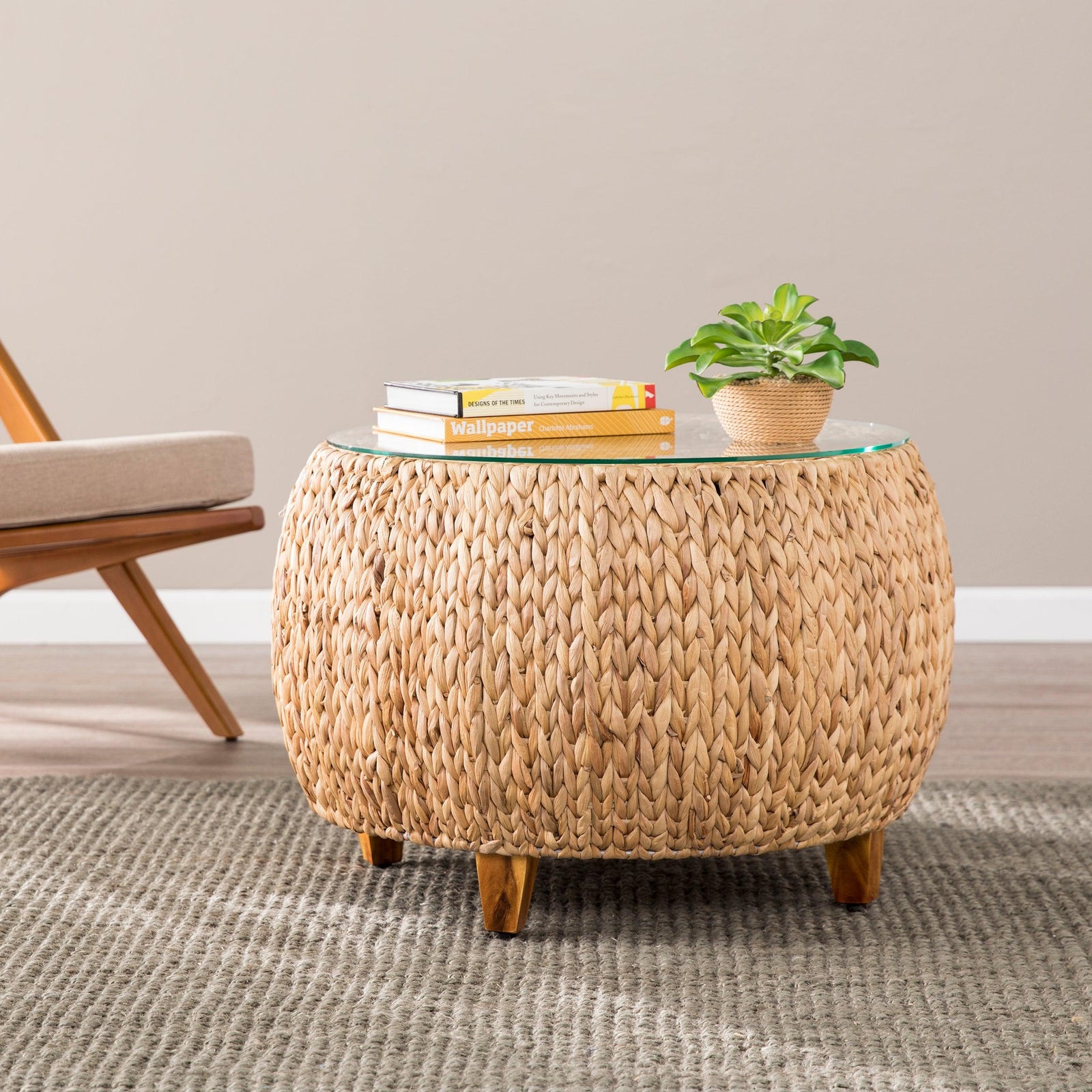 SEI Furniture Jokobe Round Water Hyacinth Cocktail Table COFFEE TABLES