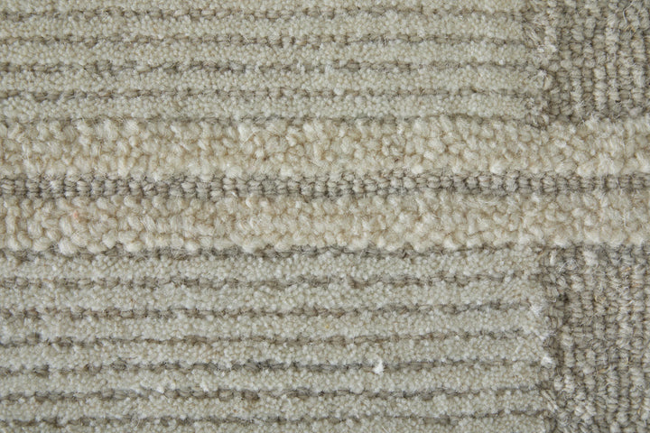 Rectangle/5' x 8'/Gray/Ivory