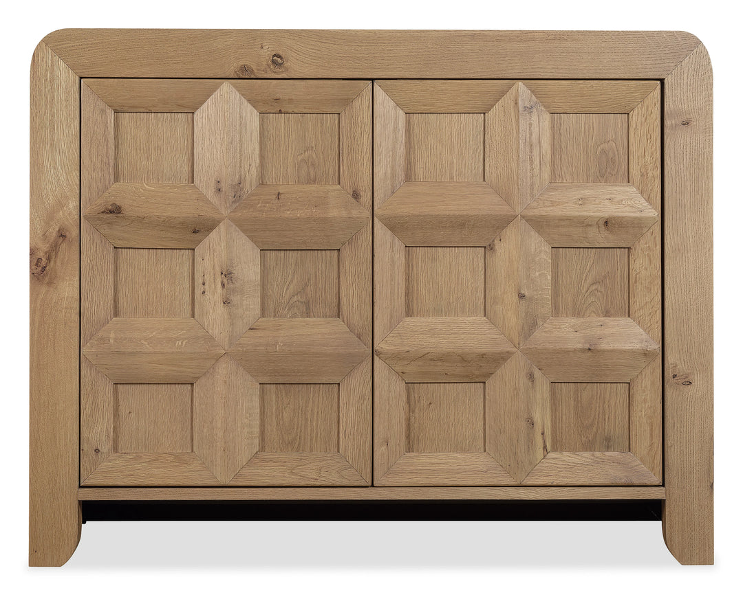 American Home Furniture Hooker Furniture Commerce and Market Haven Accent Chest