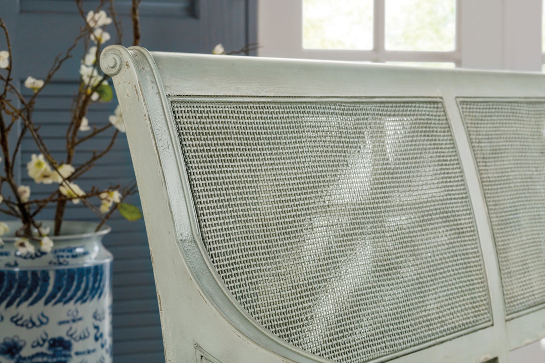 American Home Furniture Hooker Furniture Charleston Bench