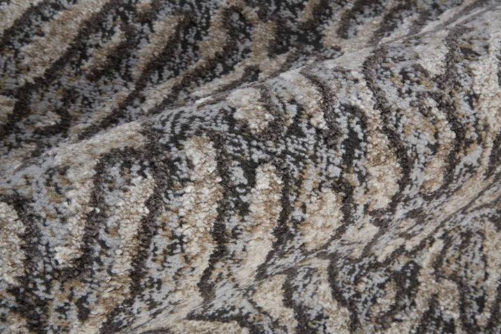 Runner/2'10" x 7'10"/Beige/Charcoal