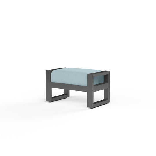 Redondo Ottoman in Canvas Skyline, No Welt