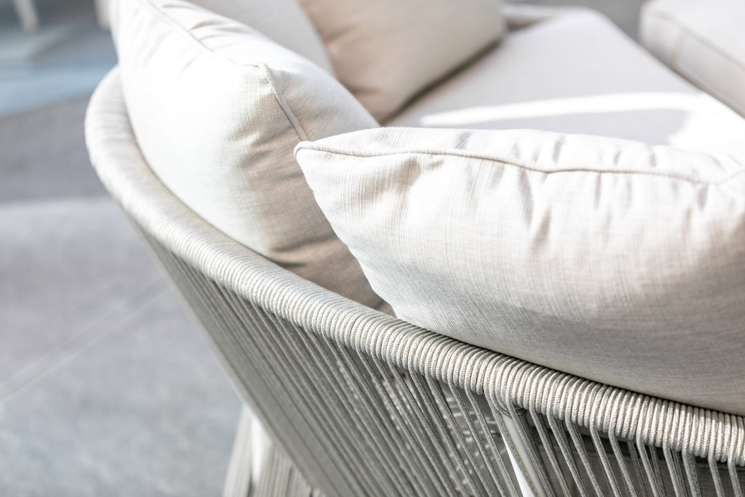 Miami Daybed in Dupione Celeste w/ Self Welt