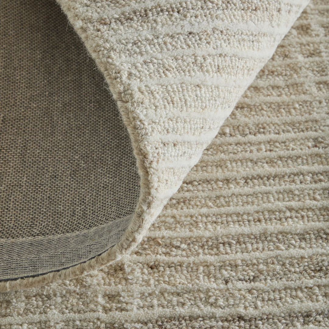 Rectangle/5' x 8'/Beige/Ivory