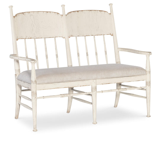 Daisy/50''W x 27''L x 42.25''H