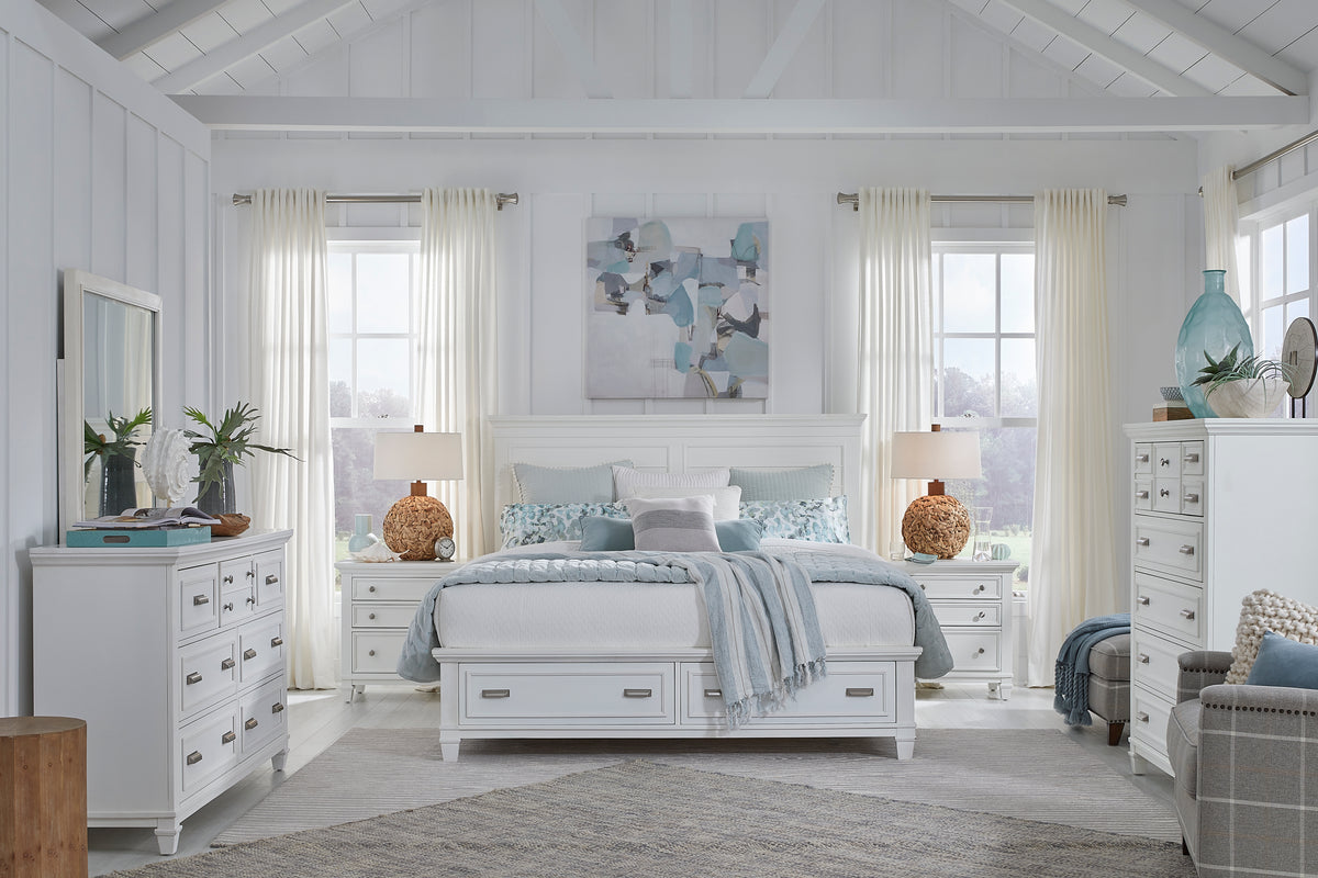 Charleston White Dove King White Panel Storage Bed - B5611-65WH