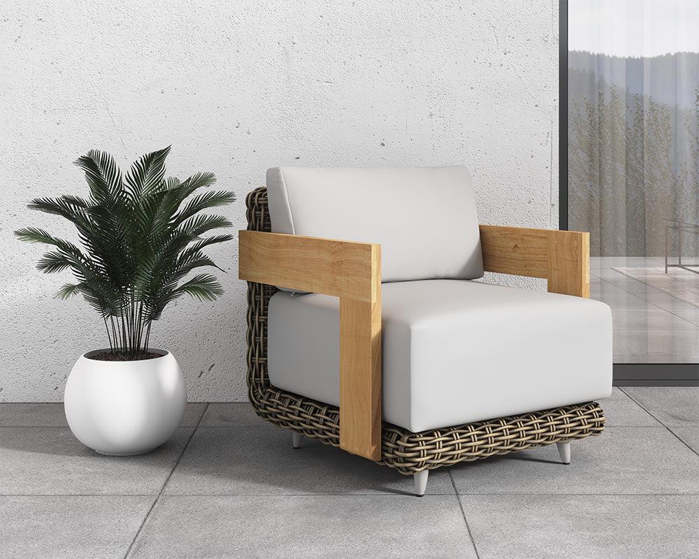 Sunpan Potenza Armchair OUTDOOR CHAISE LOUNGES