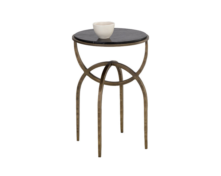 Alicent End Table - AmericanHomeFurniture