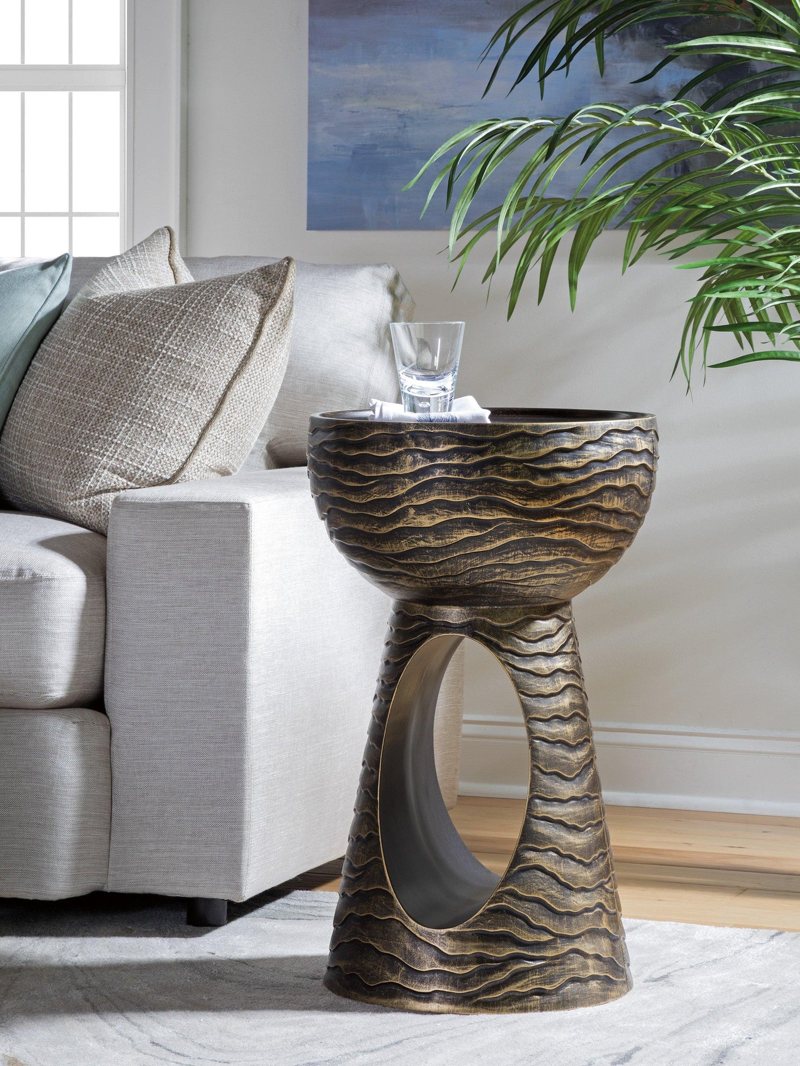 Artistica Home Signature Designs Mika Lamp Table ACCENT TABLES