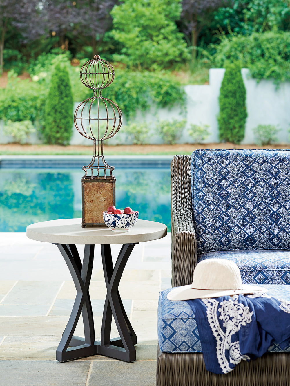 American Home Furniture | Tommy Bahama Outdoor  - Ocean Terrace Side Table